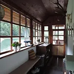 Lodge Motycky